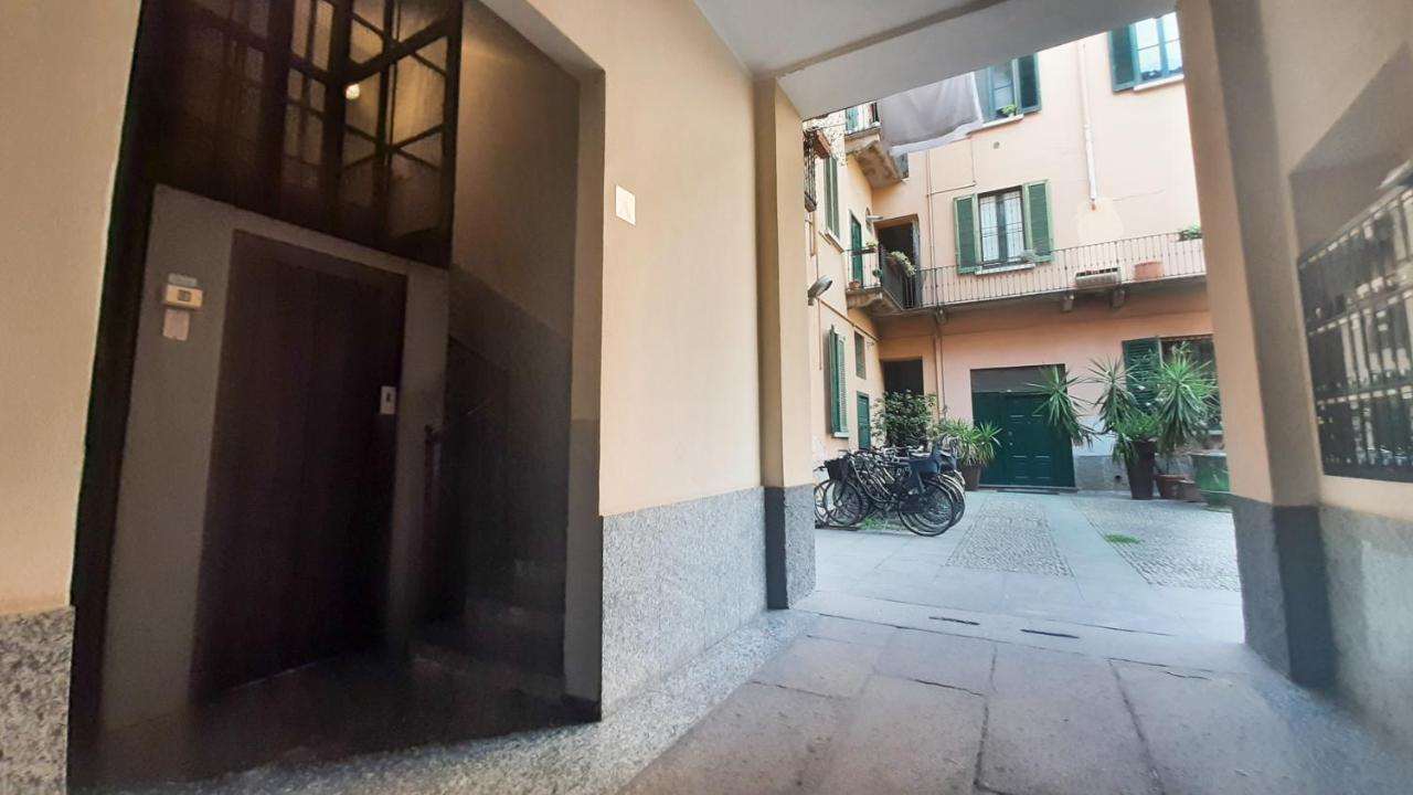 Joivy Light Isola Studio Milano Eksteriør bilde