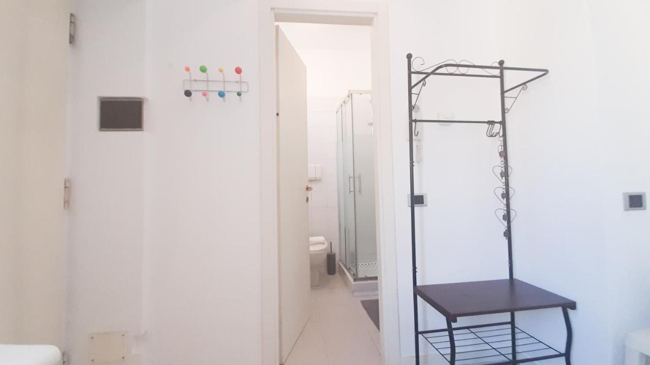 Joivy Light Isola Studio Milano Eksteriør bilde